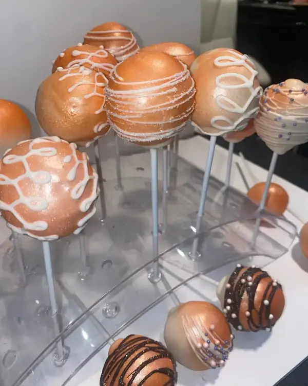 Dessert Table Ideas for Birthdays, Showers and Graduations