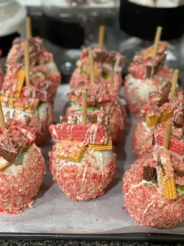 Strawberry Crunch Gourmet Apple